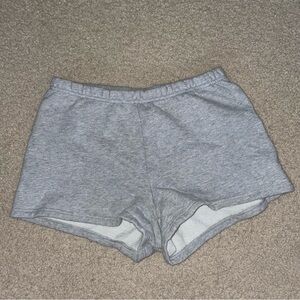 Aritzia TNA Cozy Sweatfleece Low Rise Mini Shorts